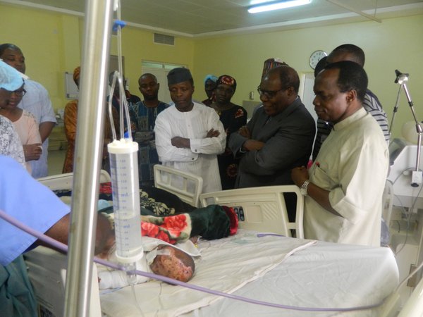 VP @ProfOsinbajo at Nat.Hosp with wife today to personally assess d surgery done 4 #BabyAisha which went well 