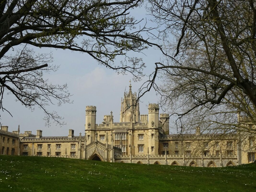 Cambridge Website Confirms Buhari’s 1961 WASC Exam – NewsRescue.com