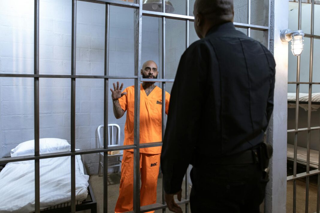 Convicted Looters: “Choose Jail Or Walk Free With A Hand Cut Off”