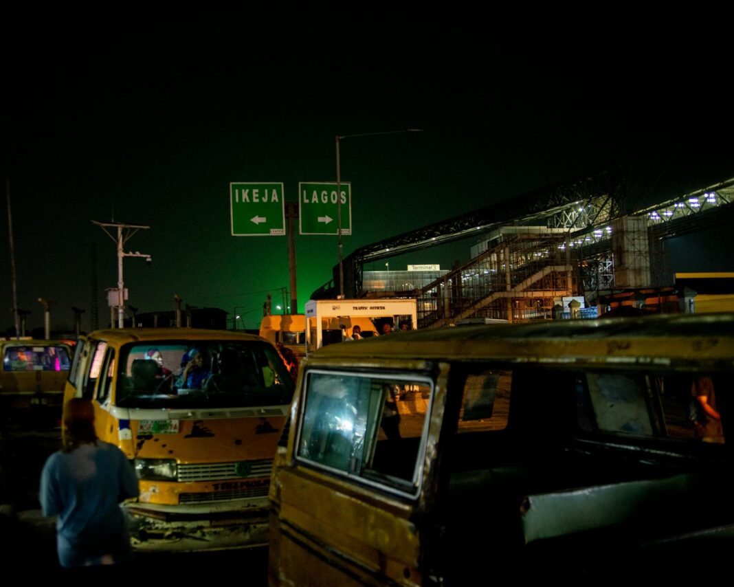 Curfew Warning after Olu Of Ikeja Dies: Burial Rituals Cause Panic In Lagos As ‘7 Heads’ Reportedly To Be Obtained – NewsRescue.com