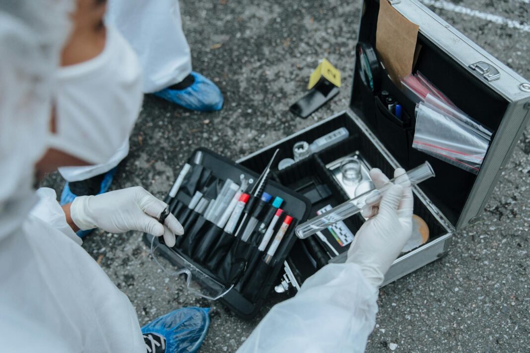 FBI Donates Forensic Equipment To EFCC