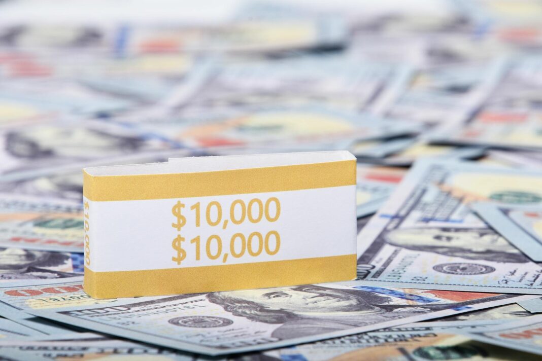 Presidency Distributes Dollars To Soldiers To Back PDP as Nigerians Plan Protests Against Postponement of Elections – NewsRescue.com