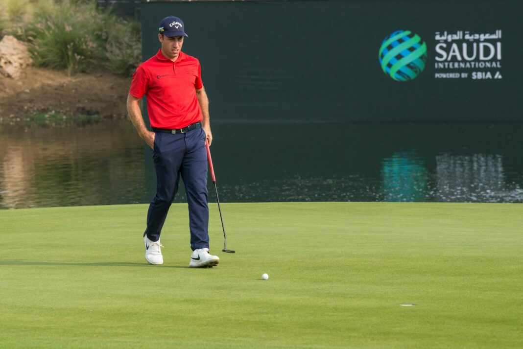 Saudi golf event: Trump faces demand from 9/11 families