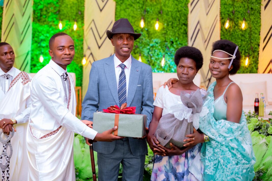 SEE The Photos Giving President Jonathan’s Family Big Trouble – NewsRescue.com
