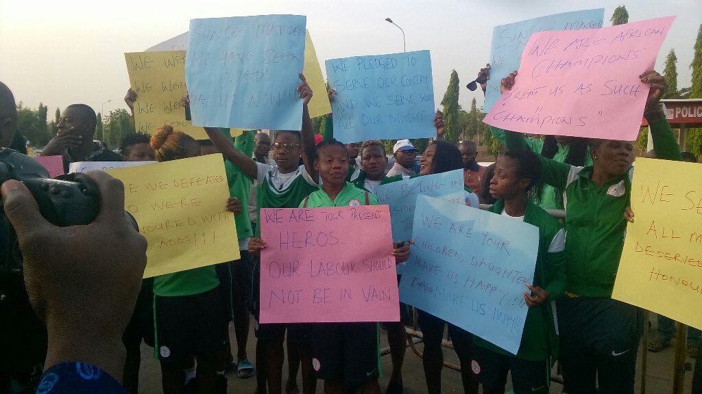 TheOtherRoom: Unpaid Super Falcons Female Team Protests At Nigerian Assembly