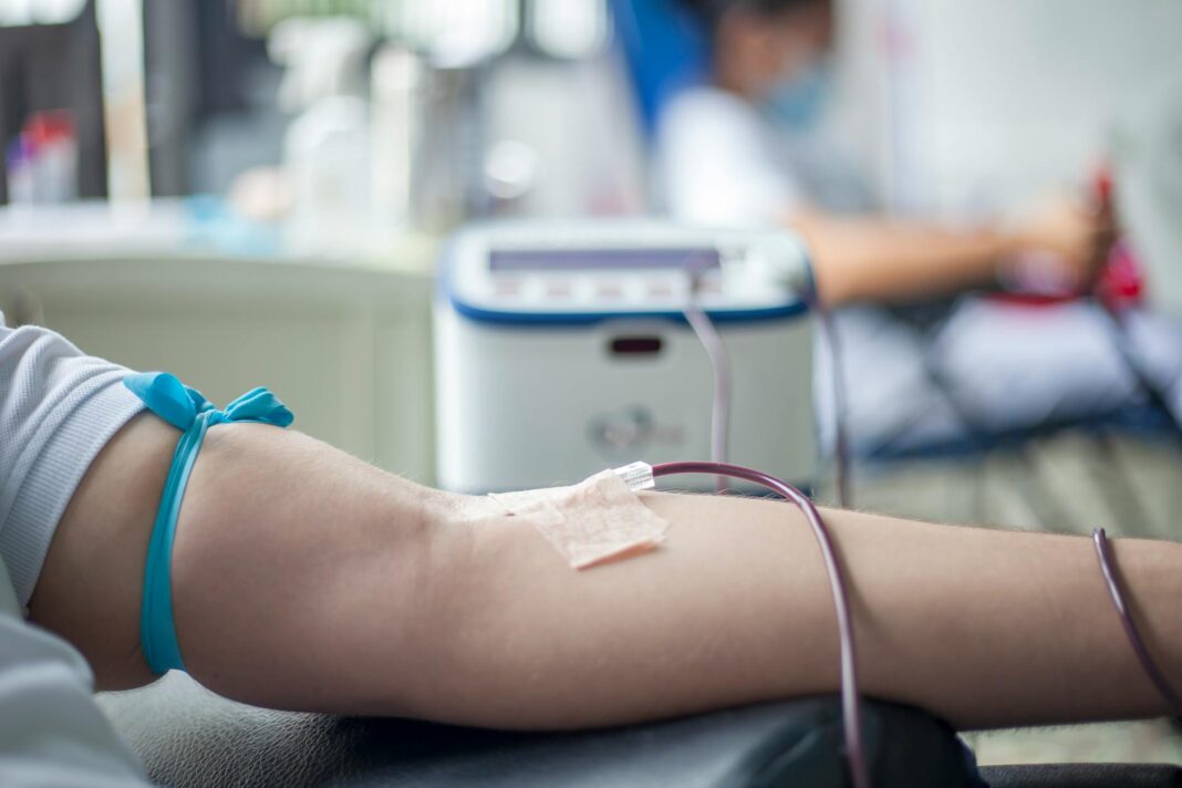 Unvaccinated Americans are REFUSING Blood Transfusions from People with COVID-19 Vaccine Over Fears Blood Tainted, Has Spike Proteins