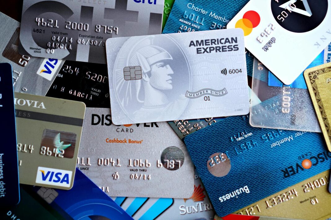 US credit card debt hits historic high